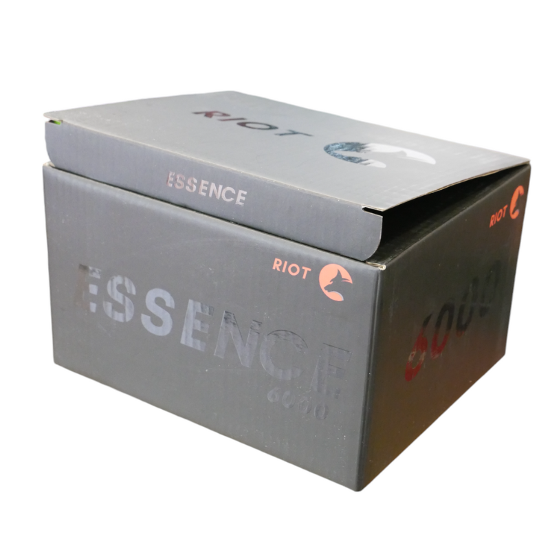 Carrete Riot Essence 6000 + Hilo Monofilamento Amarillo 0,35mm 21kg